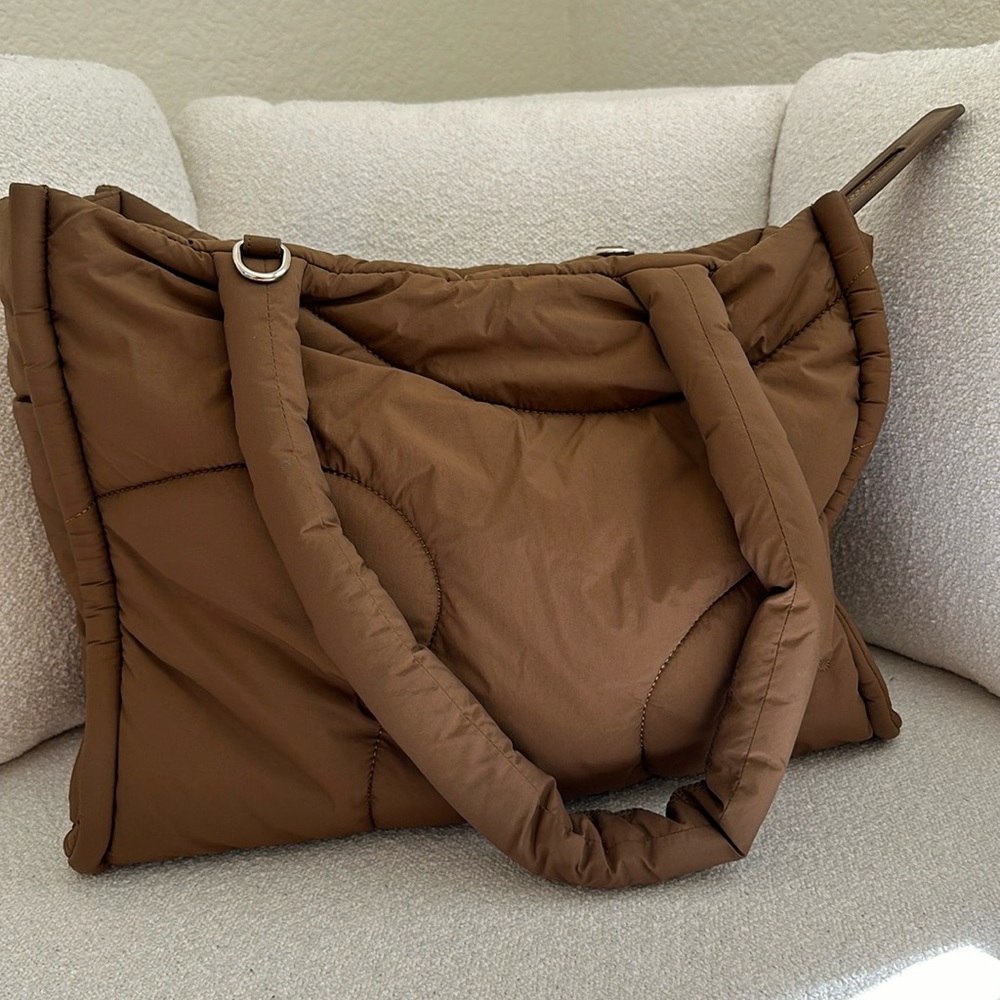THIRTY YEARS TOTE